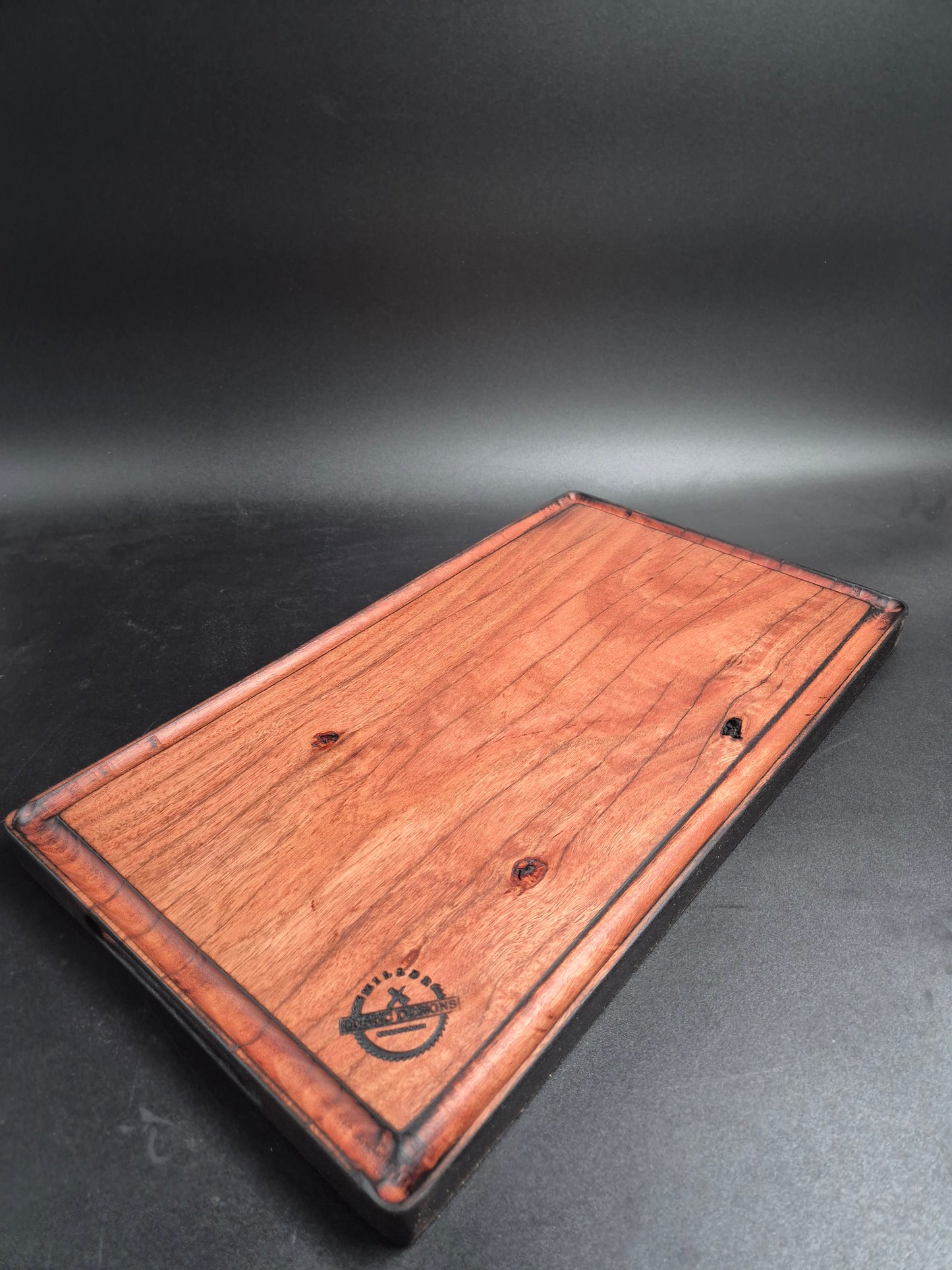 Stringybark Chopping Board With Drip Tray