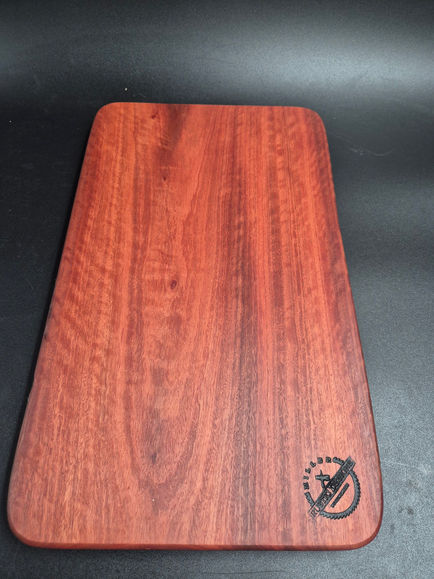 Ironbark Chopping Board (Medium / Large)