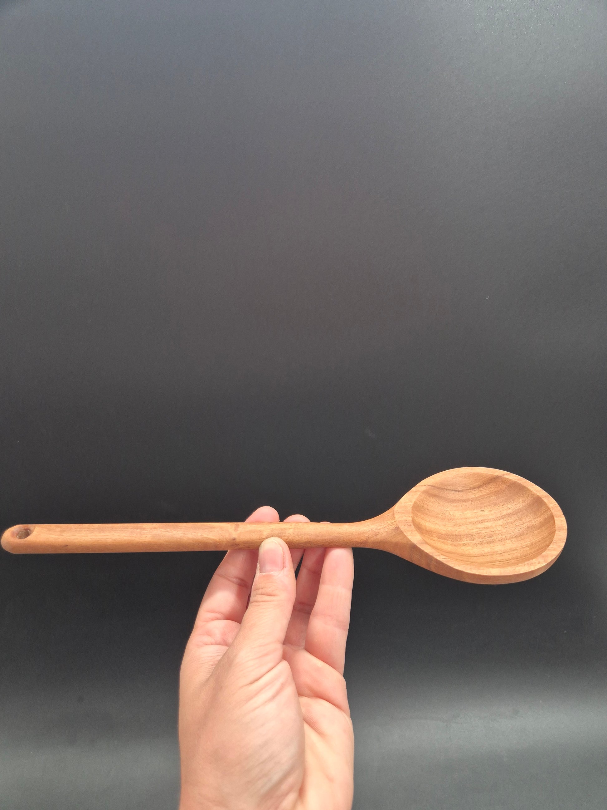 Handmade wooden spoon set made in Australia from solid Australian hardwood. Non-toxic and low-tox kitchen utensils crafted from one piece of timber with no glues or joins, finished with organic food-safe oil.
