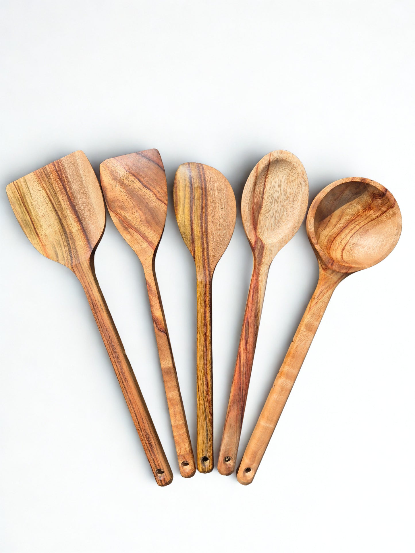 Woodwn kitchen utensils set. Organic