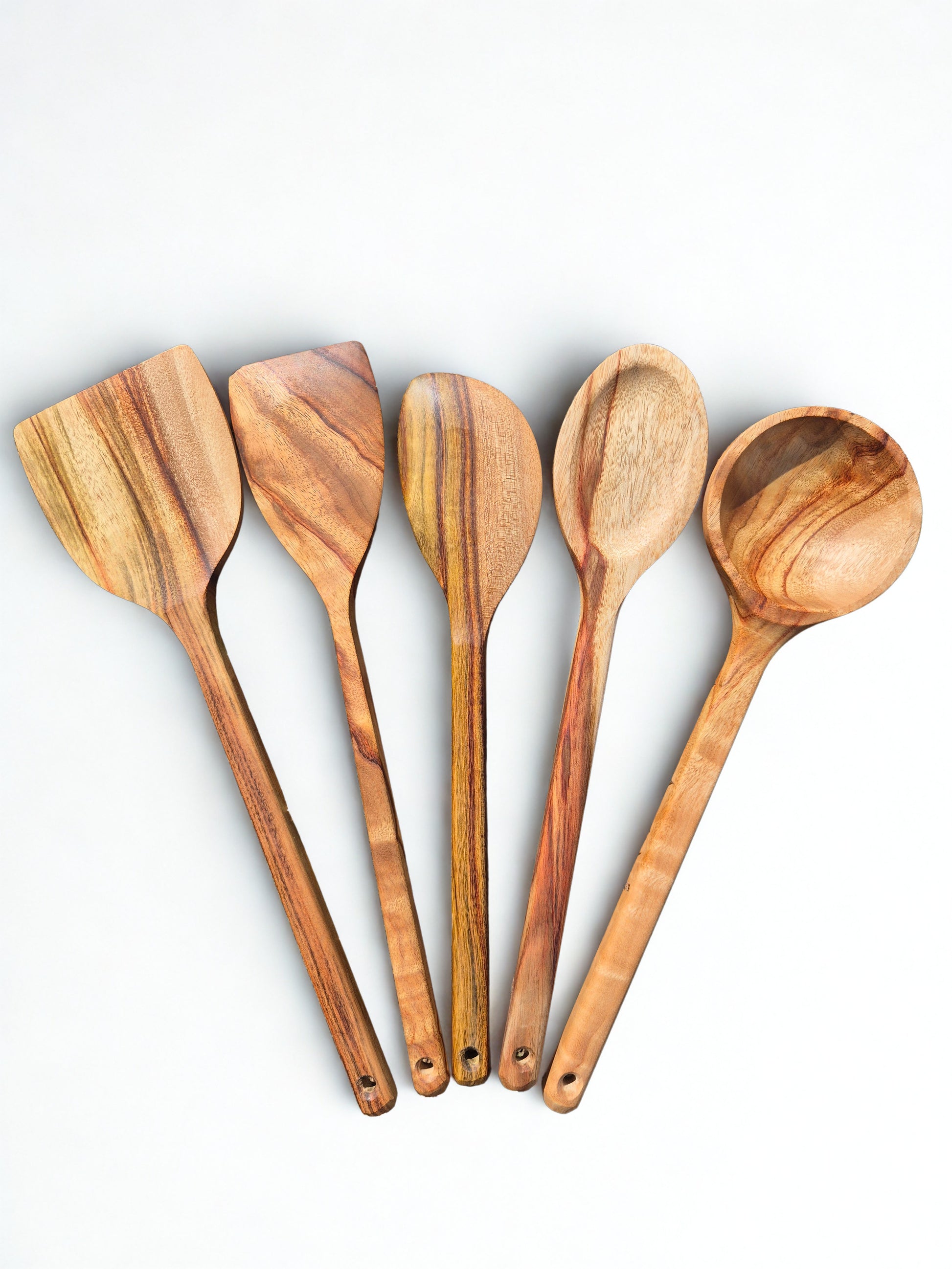 Woodwn kitchen utensils set. Organic