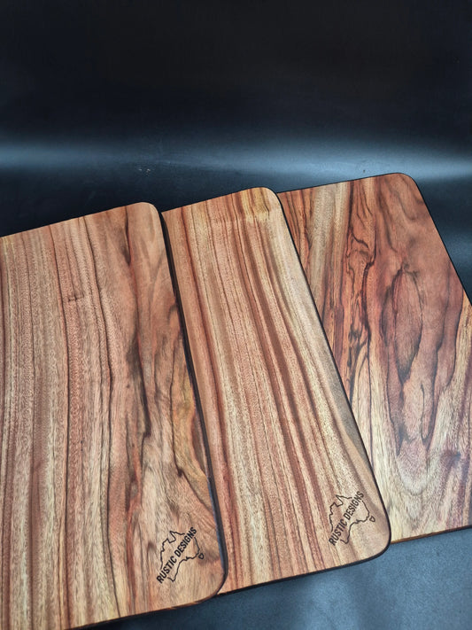 Premium Low Tox Range - Large Camphor Laurel Chopping Board