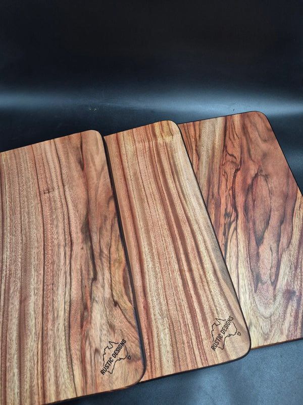 Premium Low Tox Range - Large Camphor Laurel Chopping Board