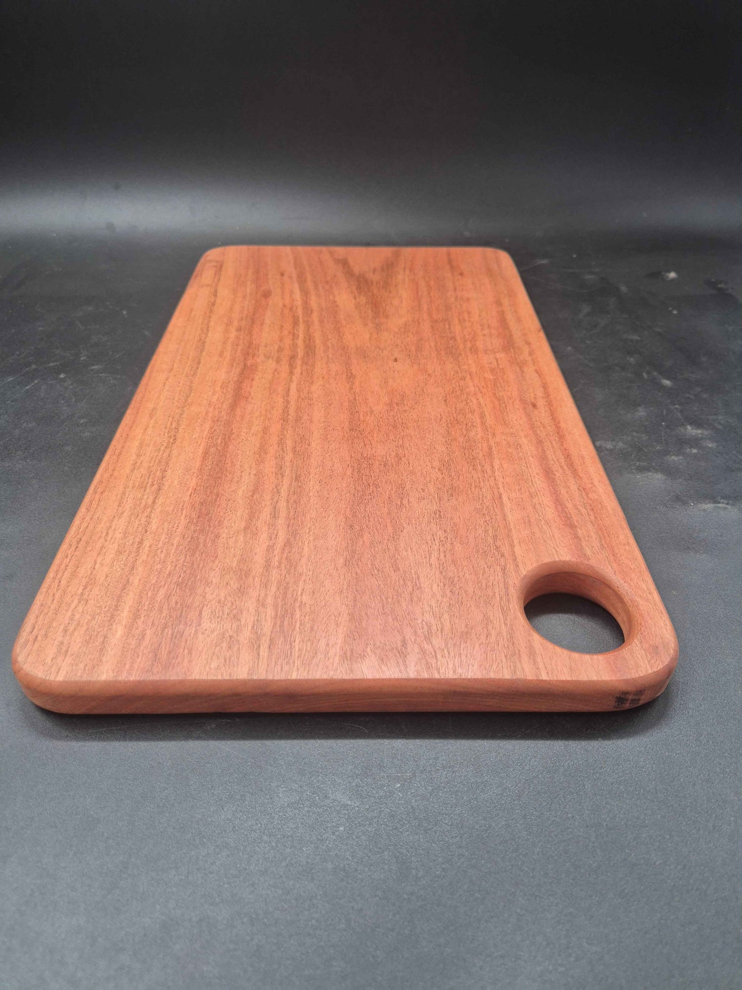Premium Low Tox Collection - Yellowbox - Medium Chopping Board