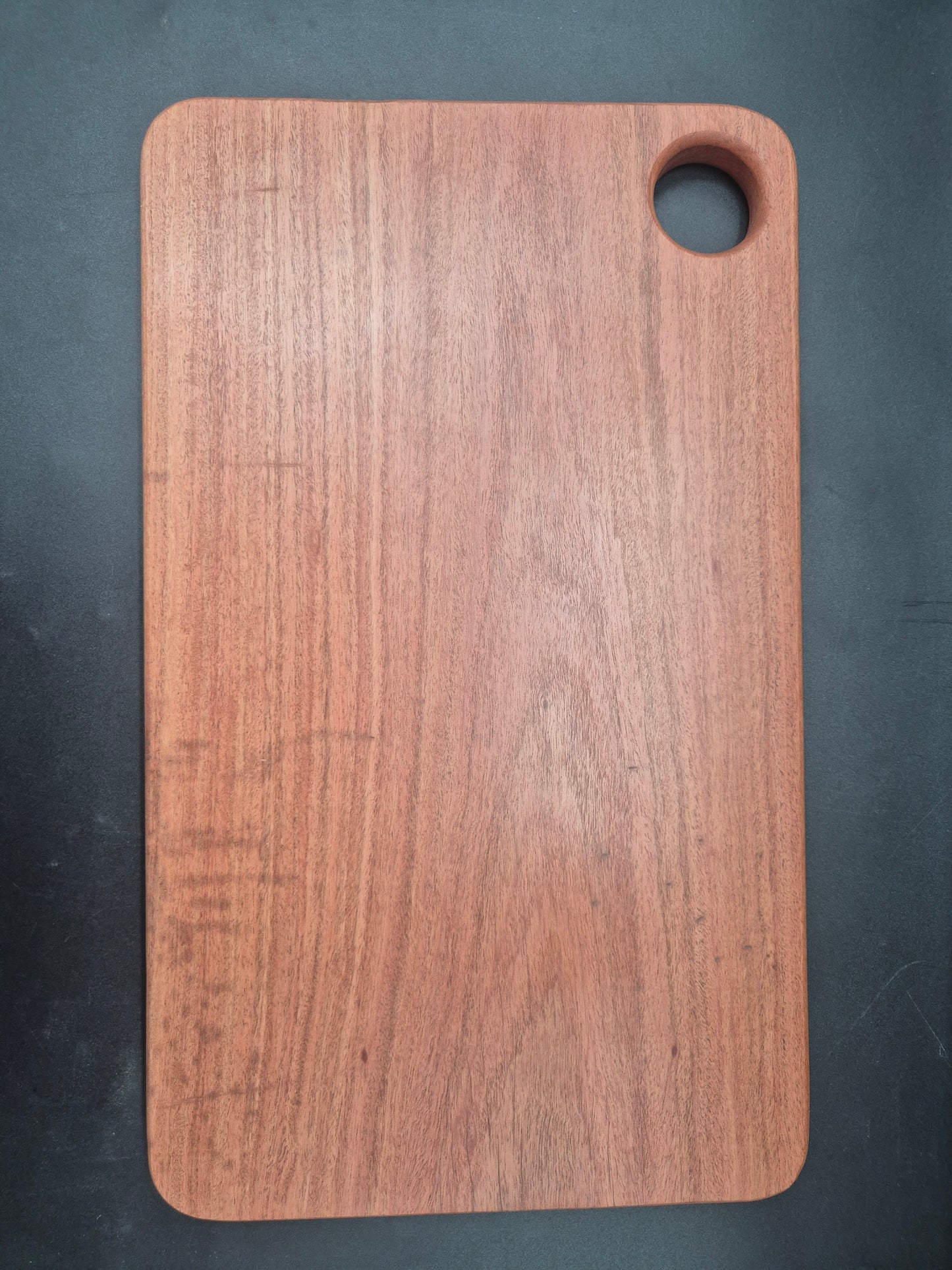 Premium Low Tox Collection - Yellowbox - Medium Chopping Board