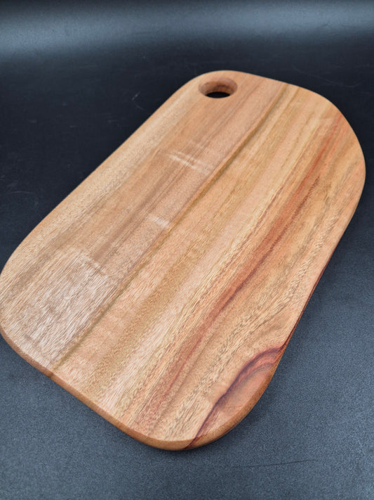 Camphor Laurel Chopping Board with Fiddleback (Small)
